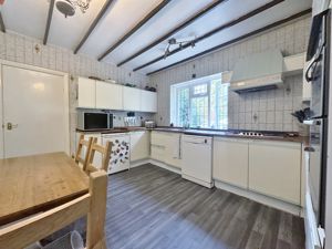 Photo 16- click for photo gallery